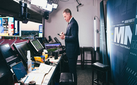 Tell me, is Troy Aikman sick? We will share the real truth behind all those rumors about his health!