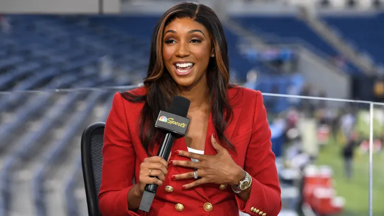 How tall is she really? Learn maria nfl announcer height and satisfy your curiosity about her actual stature.