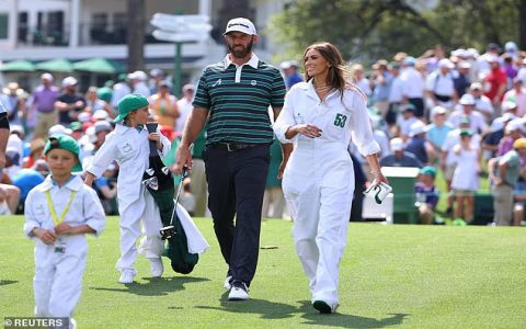 what does a pga caddy get paid at masters us open big events