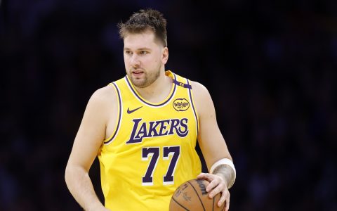 Similarities between Bill Walton and Nikola Jokic? Top points explained!