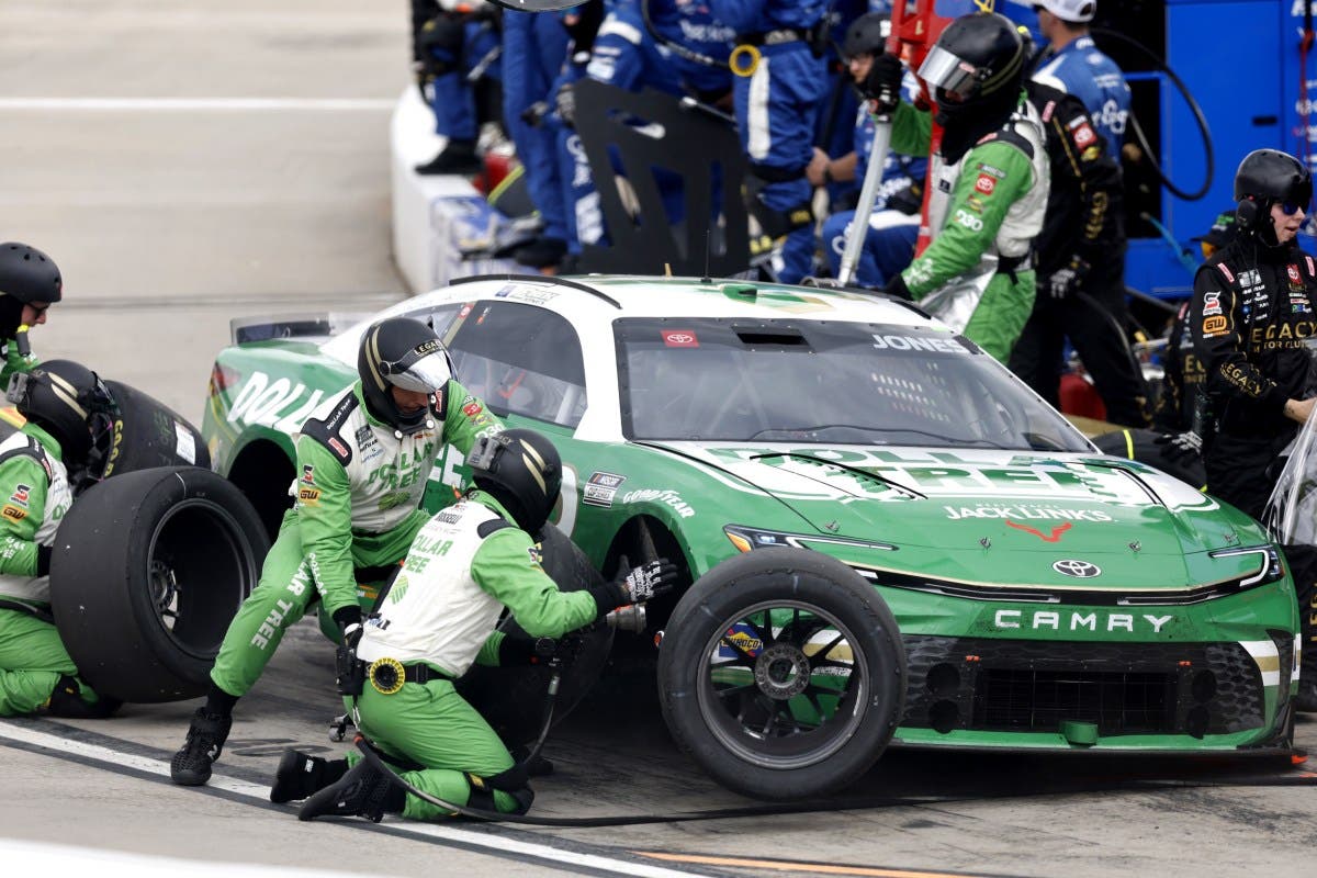 Martinsville Cup Results Disqualification: Behind Scenes Truth Exposed for Fans