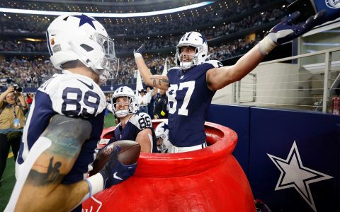 Do you know how much NFL field painters make? Surprising pay facts